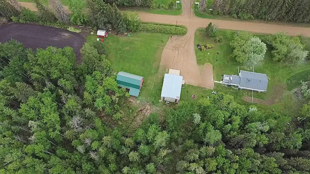 213078 Township Road 690 Rural Athabasca County AB T9S 2B1