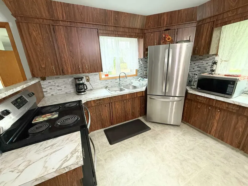 213078 Township Road 690 Rural Athabasca County AB T9S 2B1