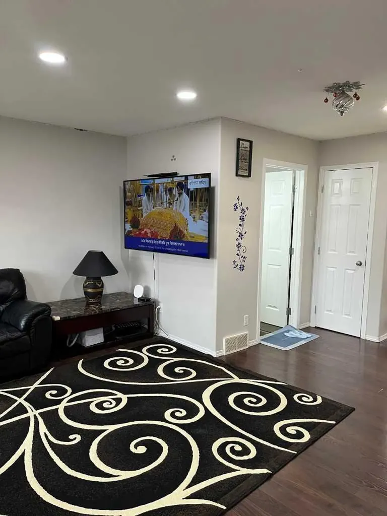 50 Tarawood Lane NE Calgary AB T3J4S9