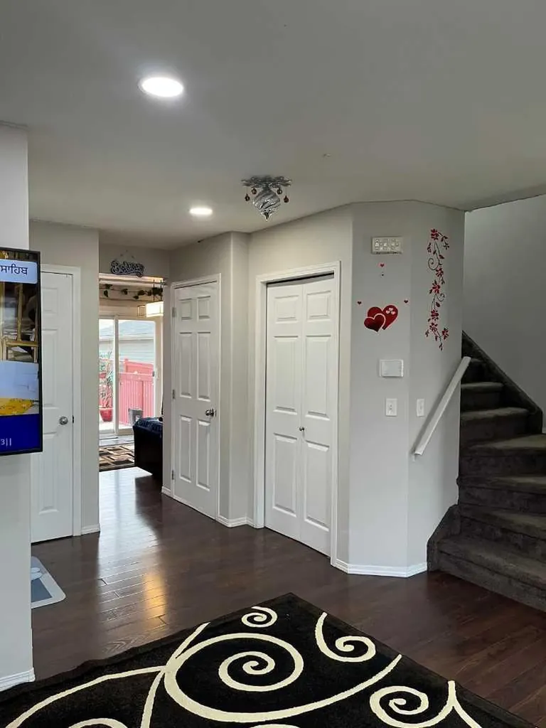 50 Tarawood Lane NE Calgary AB T3J4S9