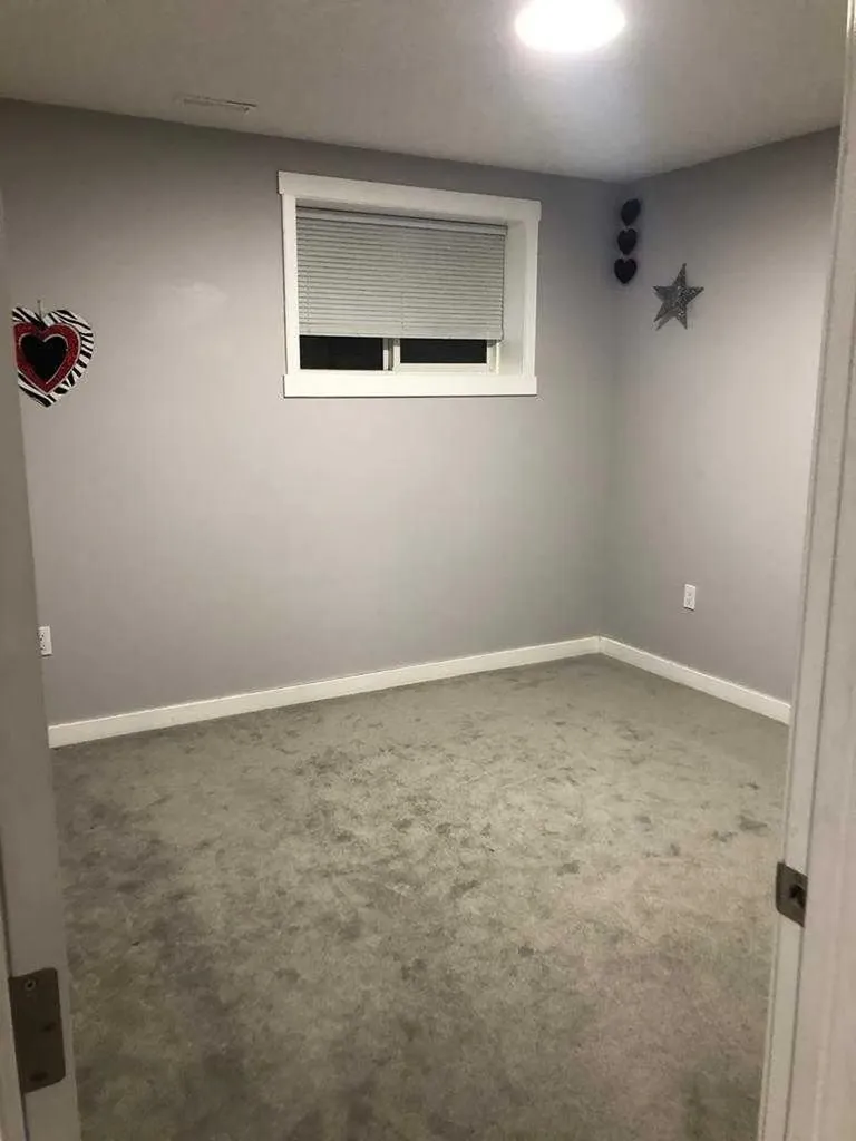 50 Tarawood Lane NE Calgary AB T3J4S9