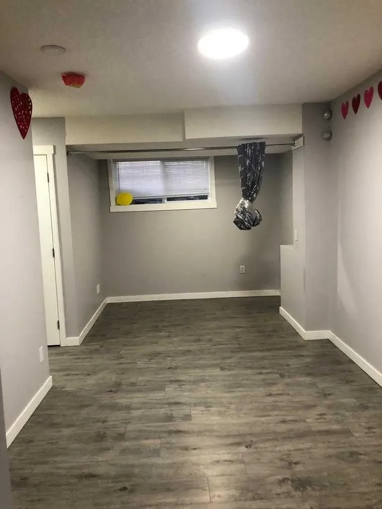 50 Tarawood Lane NE Calgary AB T3J4S9