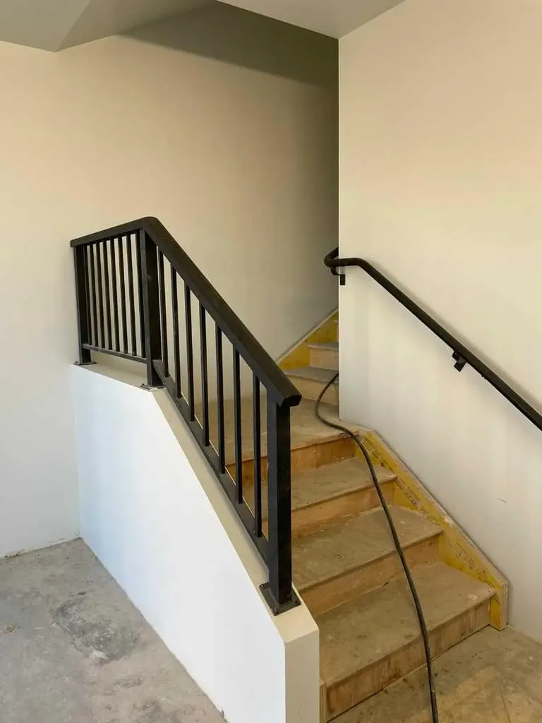 1209 38 Avenue NE Calgary AB T2E 6M2