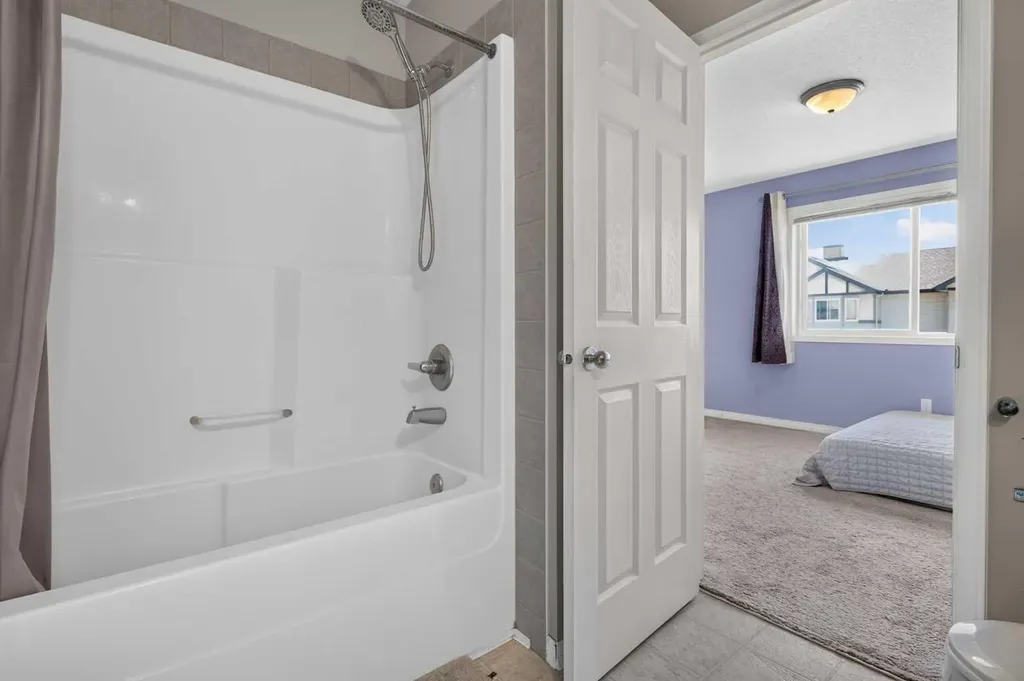 118 Royal Birch Villas NW Calgary AB T3G 5V2