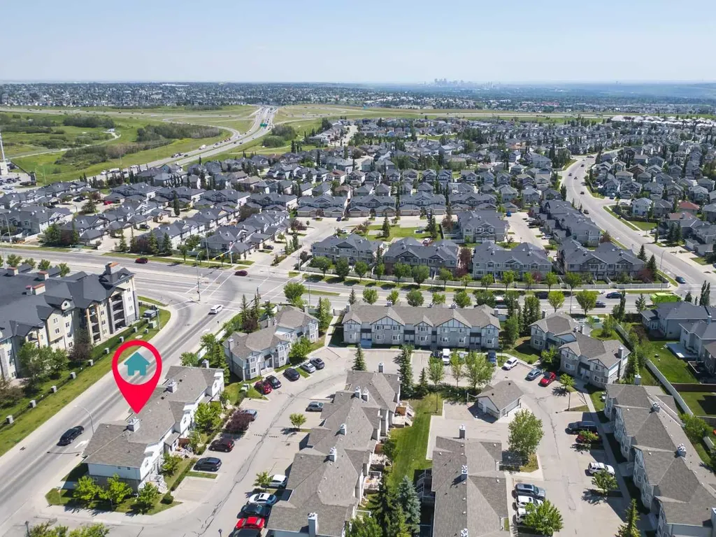 118 Royal Birch Villas NW Calgary AB T3G 5V2