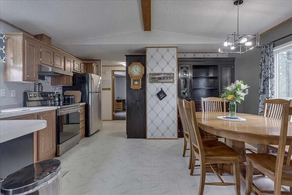 37543 England Way Rural Red Deer County AB T4S 2C3