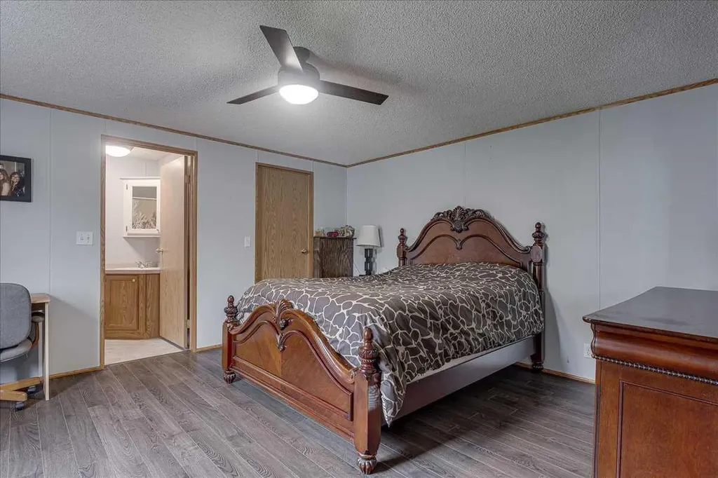 37543 England Way Rural Red Deer County AB T4S 2C3