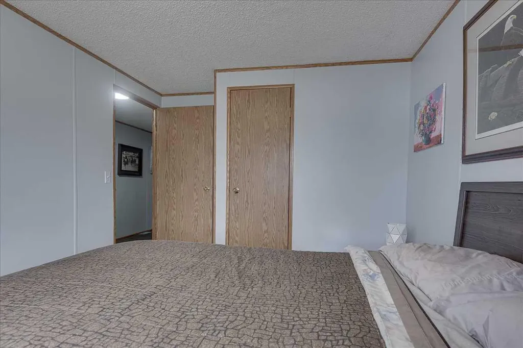 37543 England Way Rural Red Deer County AB T4S 2C3