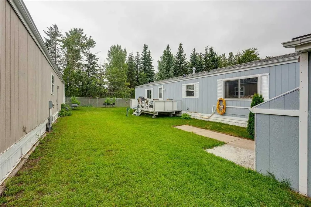 37543 England Way Rural Red Deer County AB T4S 2C3