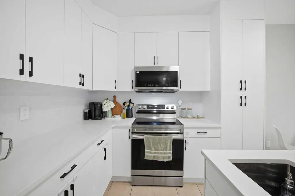 793 Luxstone Landing SW Airdrie AB T4B 3K9