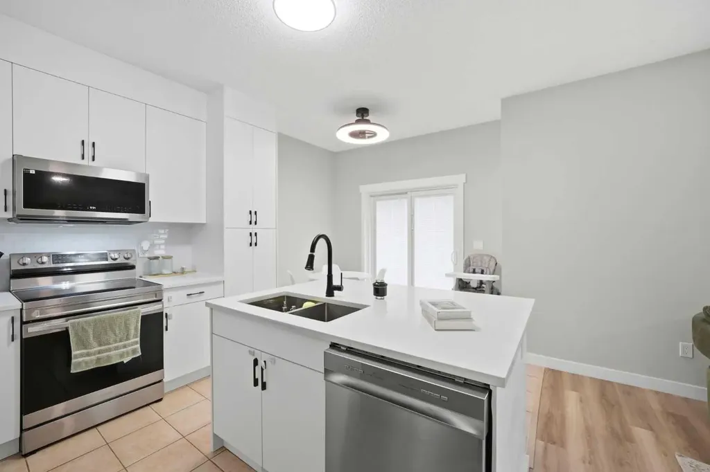 793 Luxstone Landing SW Airdrie AB T4B 3K9