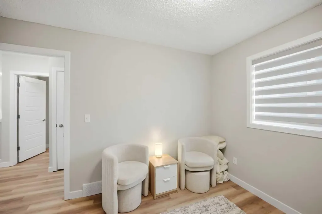 793 Luxstone Landing SW Airdrie AB T4B 3K9