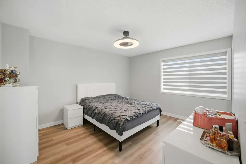 793 Luxstone Landing SW Airdrie AB T4B 3K9