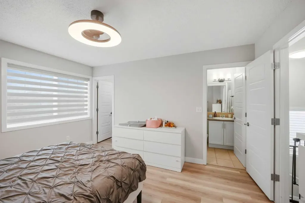 793 Luxstone Landing SW Airdrie AB T4B 3K9