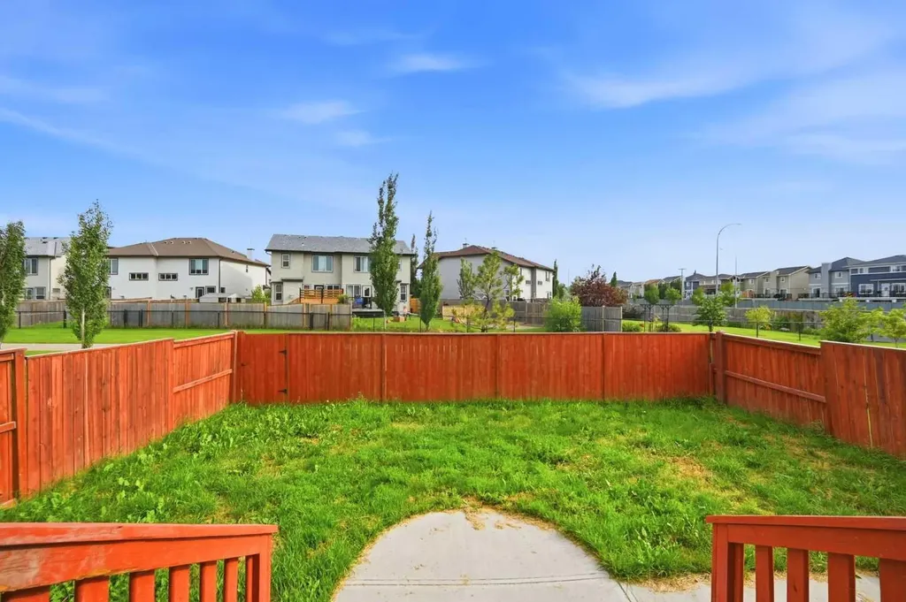 793 Luxstone Landing SW Airdrie AB T4B 3K9