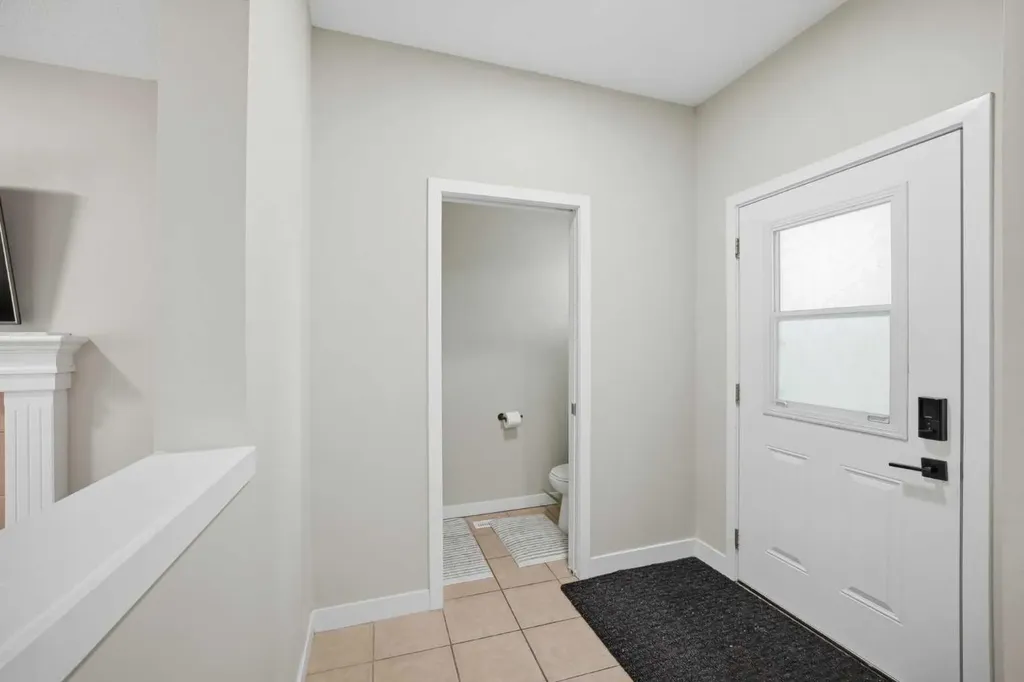 793 Luxstone Landing SW Airdrie AB T4B 3K9