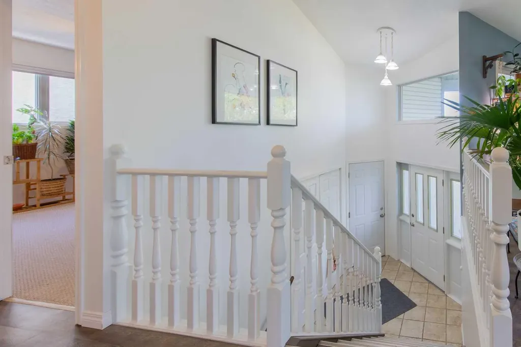 160 Heritage Boulevard W Lethbridge AB T1K 6X1