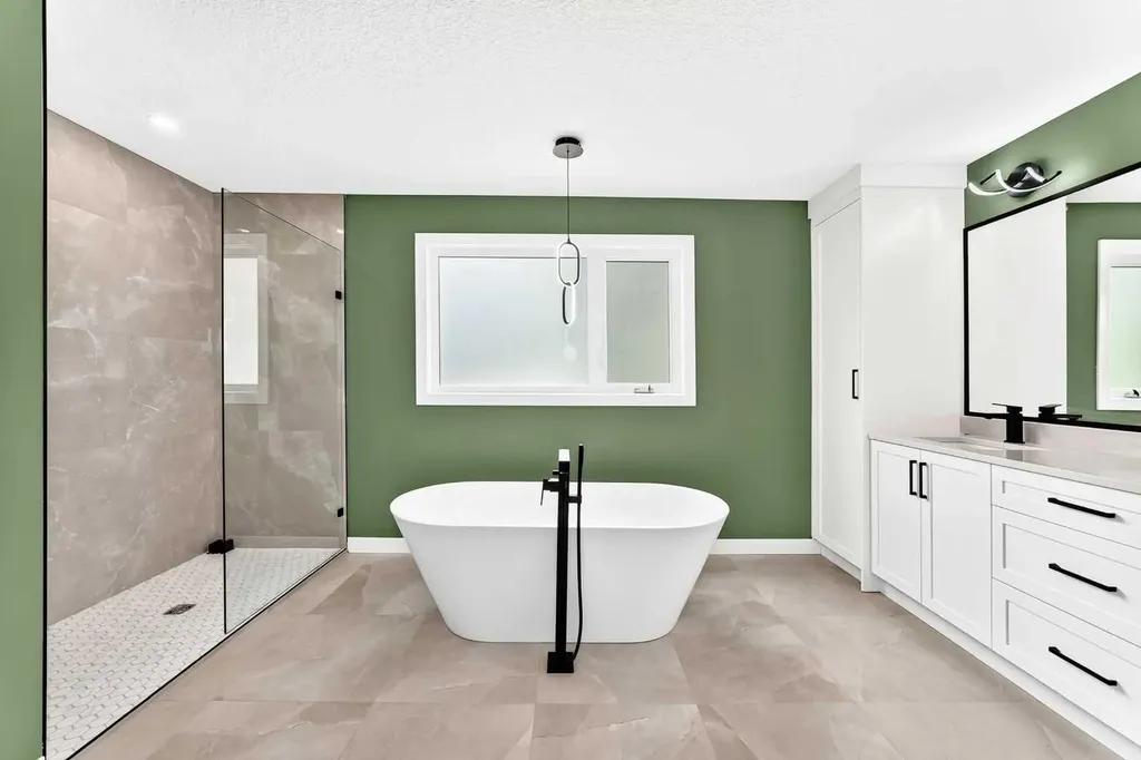 1204 Lake Sylvan Drive SE Calgary AB T2J3C8