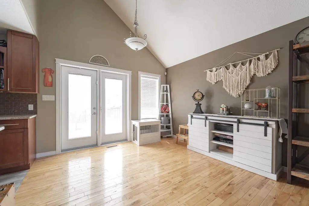 141 Wilson Drive Fort Mcmurray AB T9H 5P6