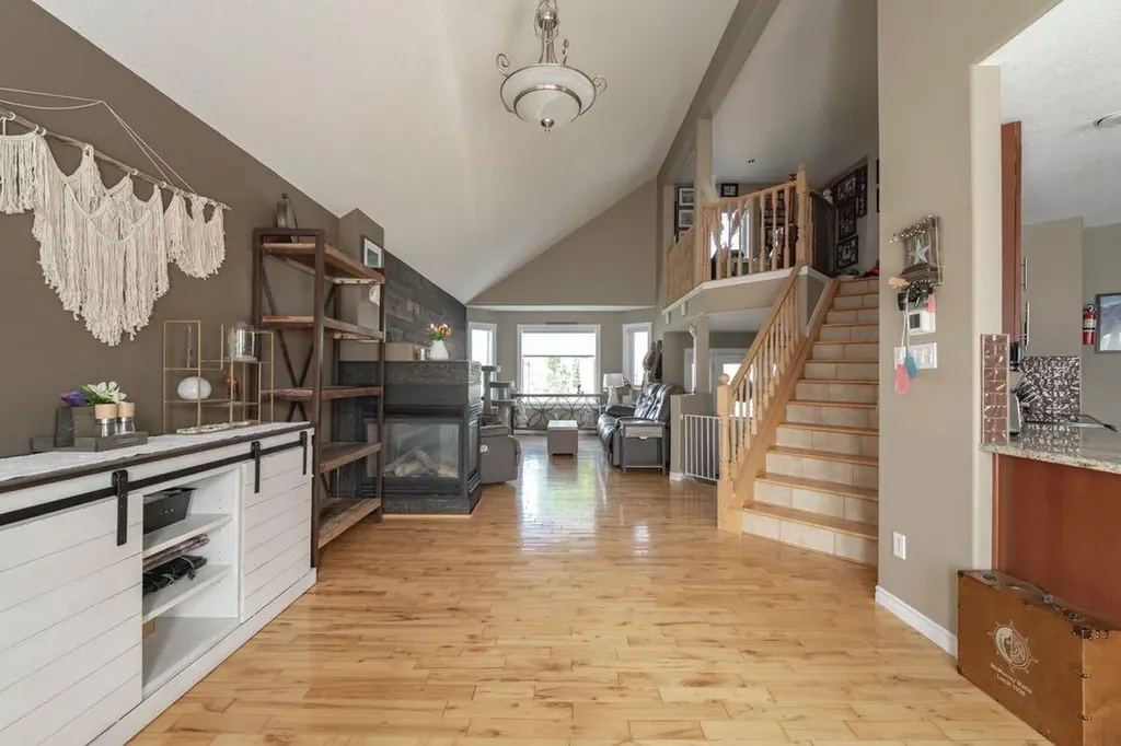 141 Wilson Drive Fort Mcmurray AB T9H 5P6
