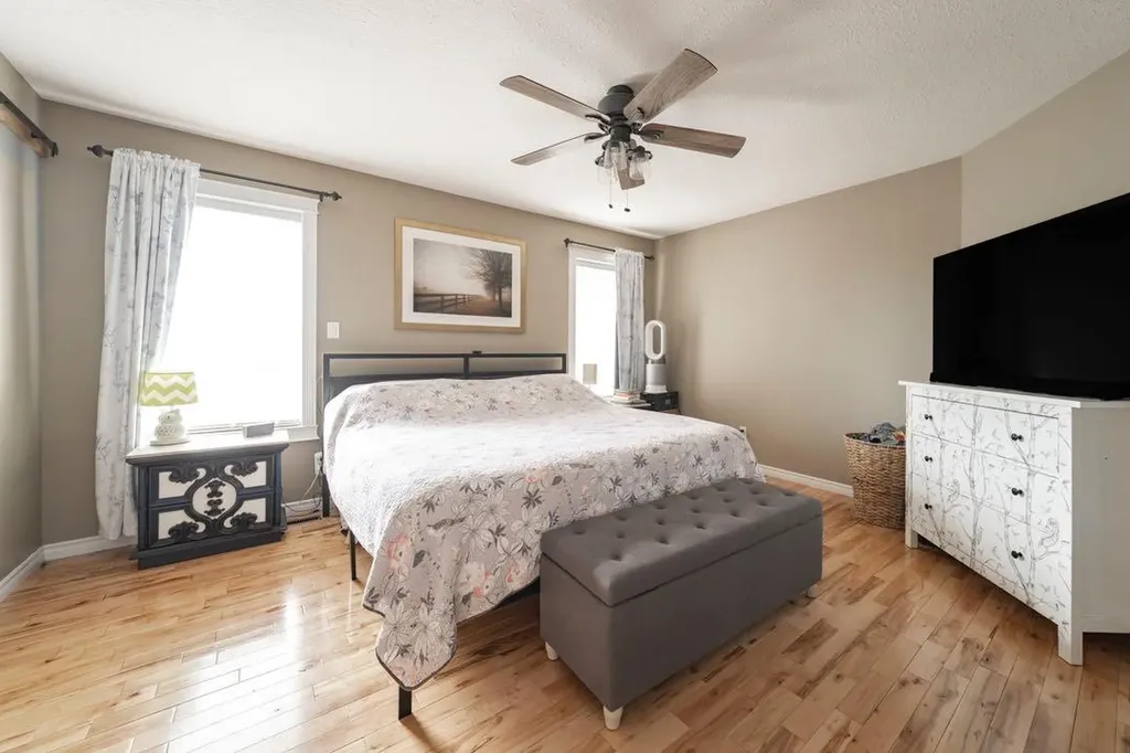 141 Wilson Drive Fort Mcmurray AB T9H 5P6