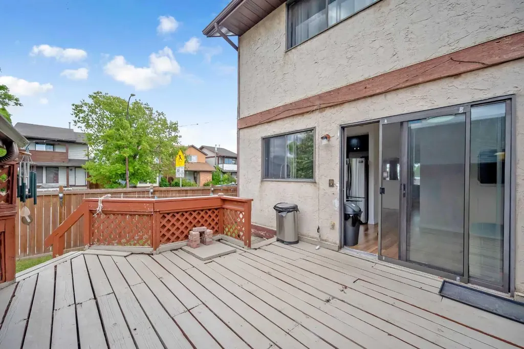54 Templegreen Road NE Calgary AB T1Y 4Y8