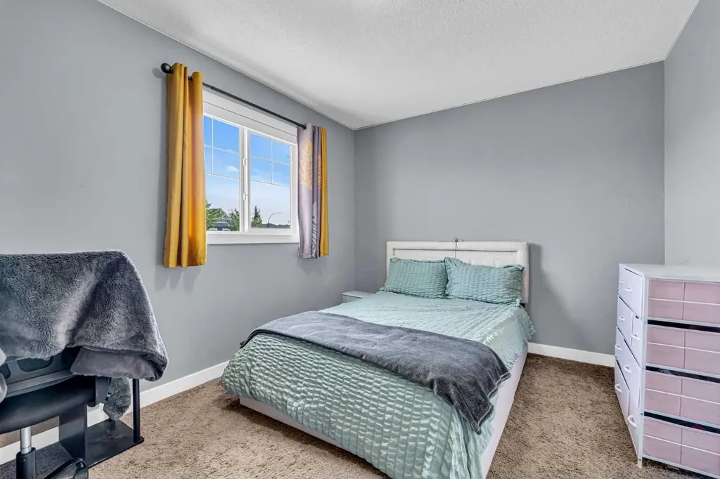 1444 Legacy Circle SE Calgary AB T2X 2J4