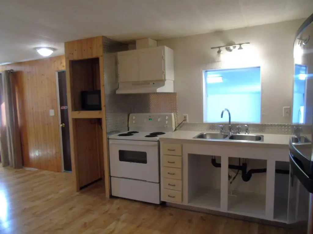 812 6th Avenue SW Slave Lake AB T0G 2A4