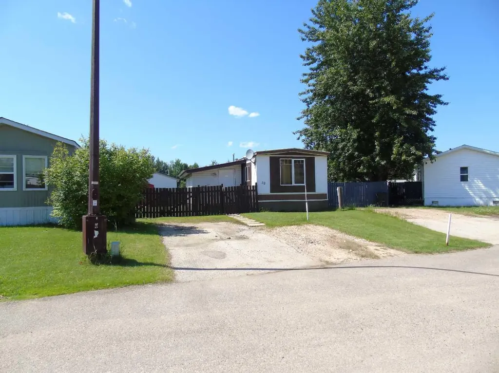 812 6th Avenue SW Slave Lake AB T0G 2A4