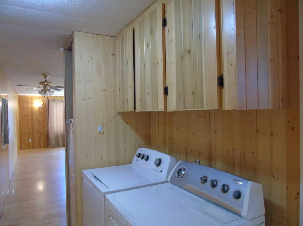 812 6th Avenue SW Slave Lake AB T0G 2A4