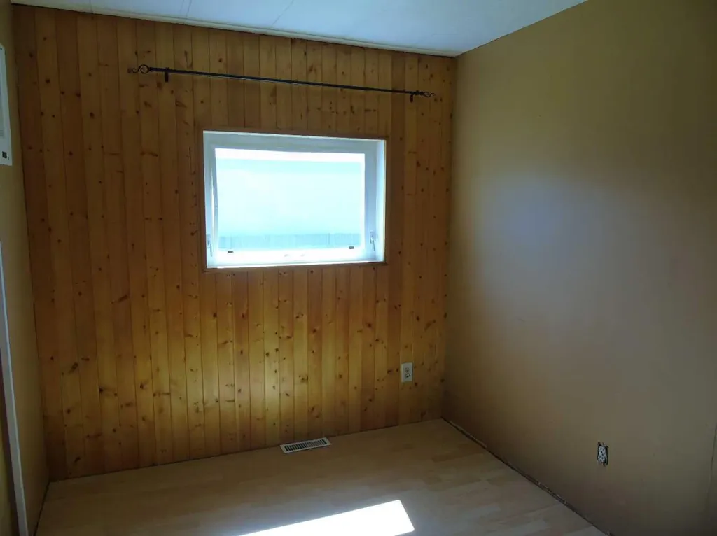 812 6th Avenue SW Slave Lake AB T0G 2A4