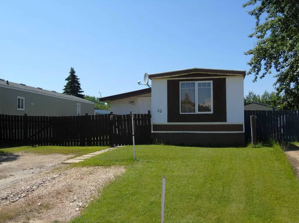 812 6th Avenue SW Slave Lake AB T0G 2A4