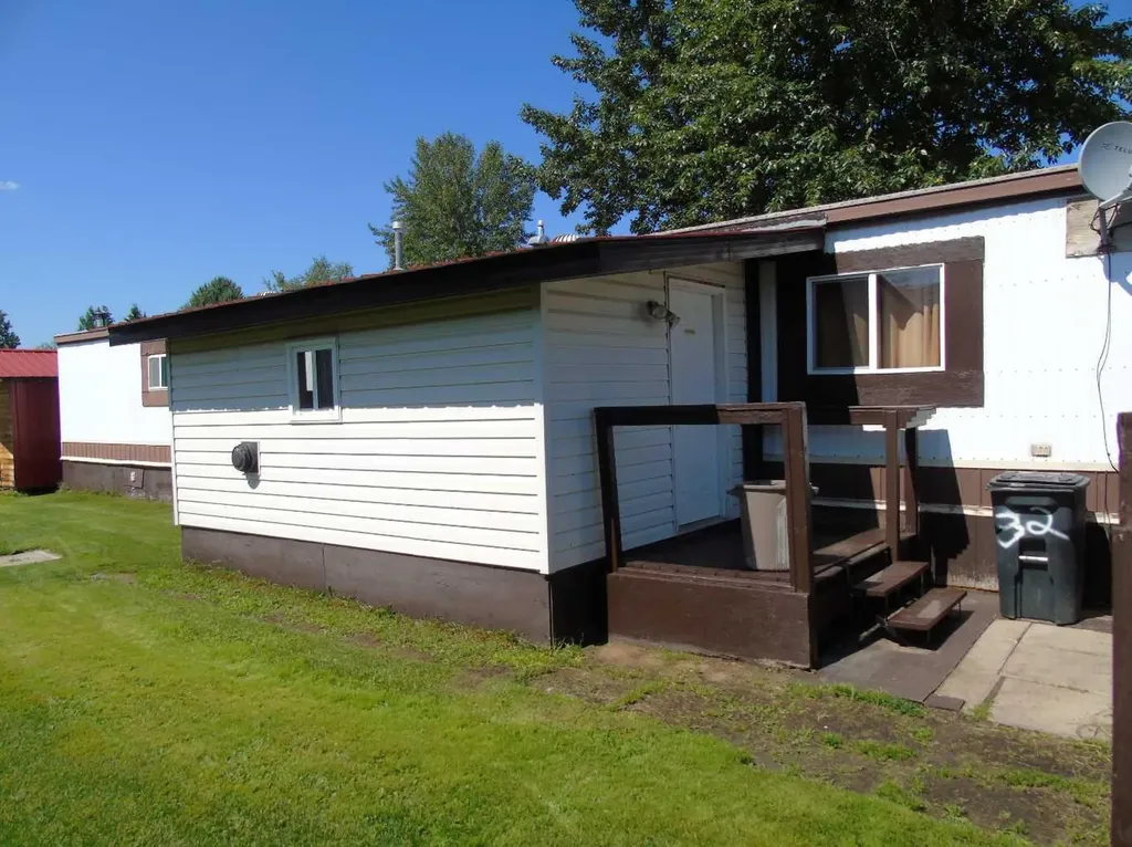 812 6th Avenue SW Slave Lake AB T0G 2A4