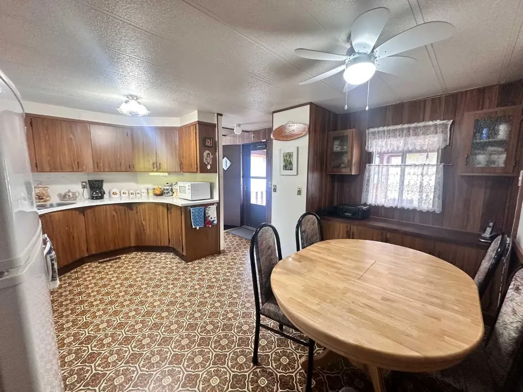 9309 93 Avenue Lac La Biche AB T0A2C0