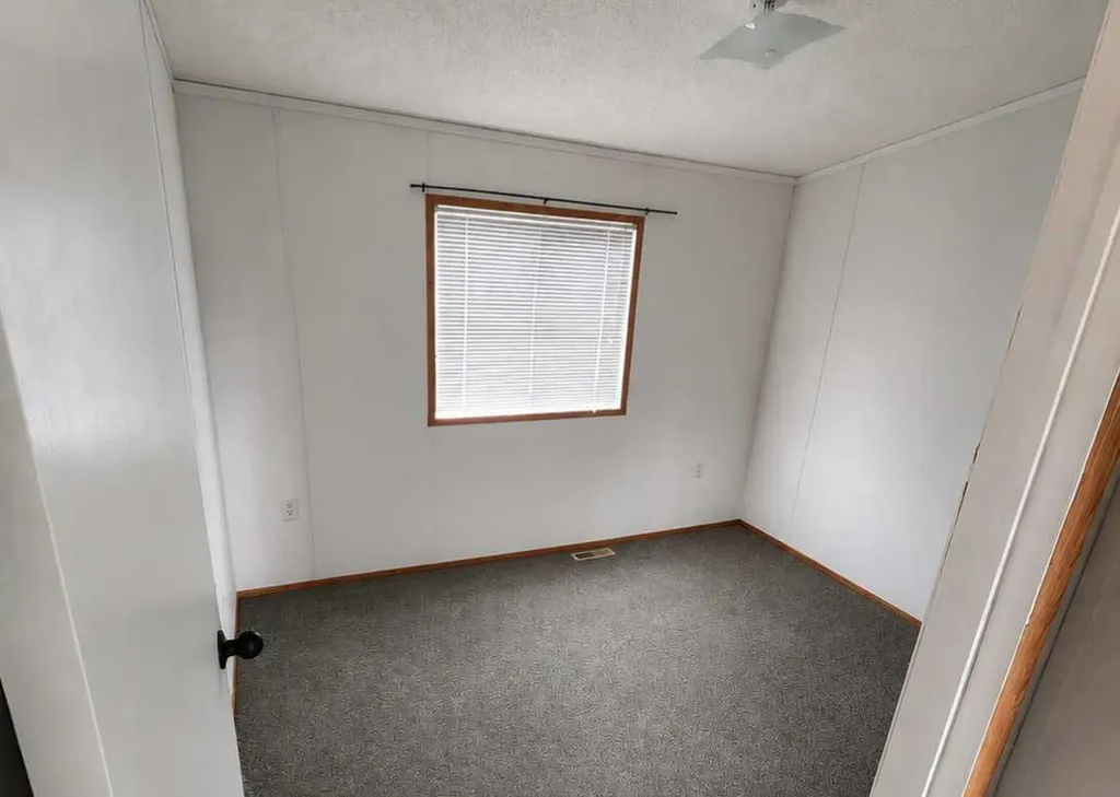 33560 Range Road 53 Rural Mountain View County AB T0M1X0