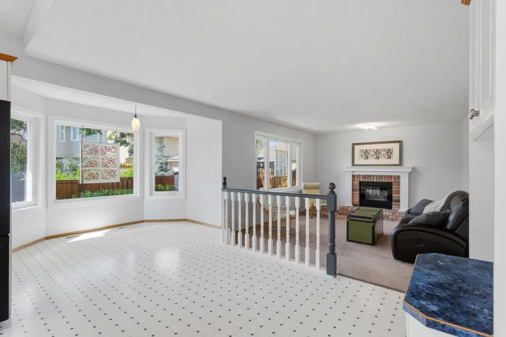 58 Mountain Park Drive SE Calgary AB T2Z 1P4