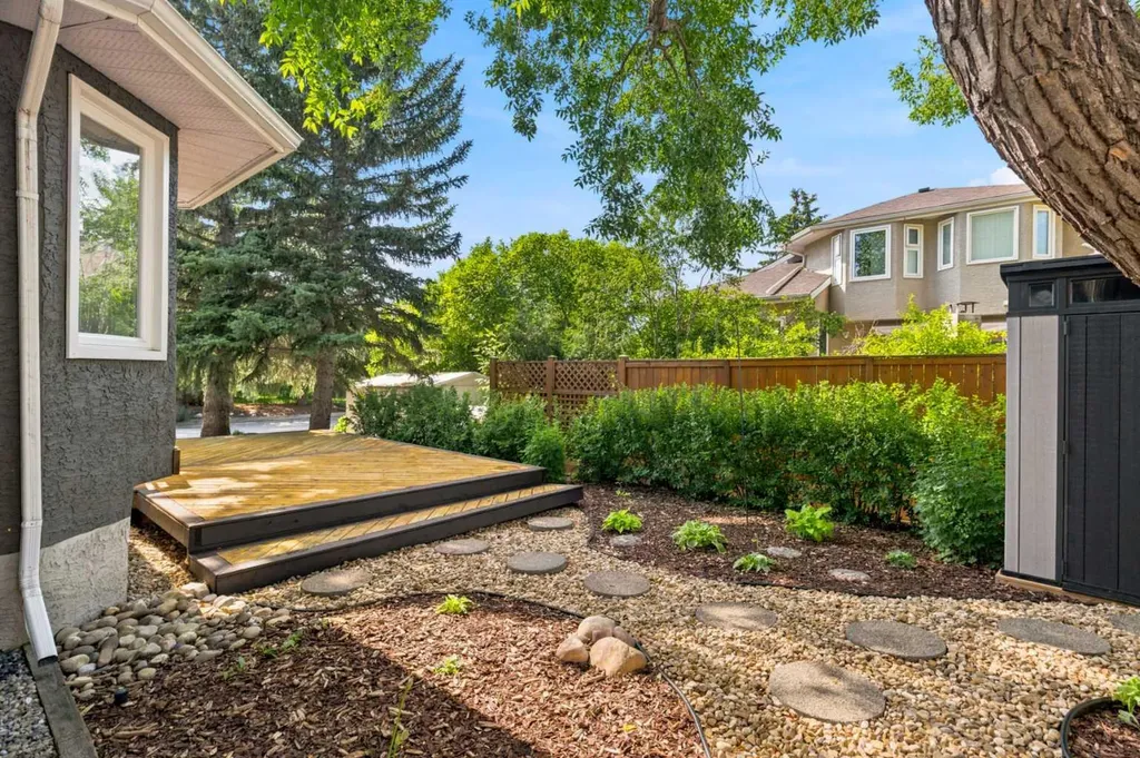 58 Mountain Park Drive SE Calgary AB T2Z 1P4