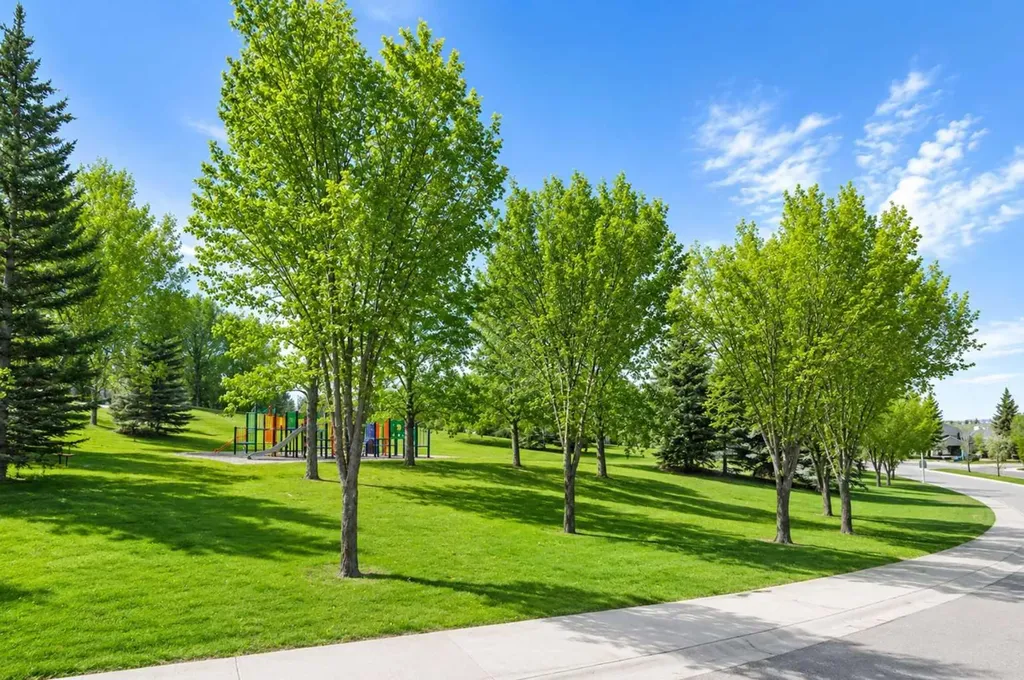 58 Mountain Park Drive SE Calgary AB T2Z 1P4
