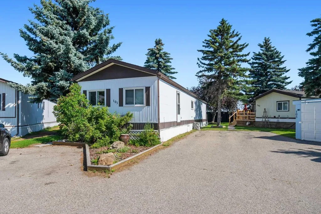 101 Burroughs Place NE Calgary AB T1Y 6K5