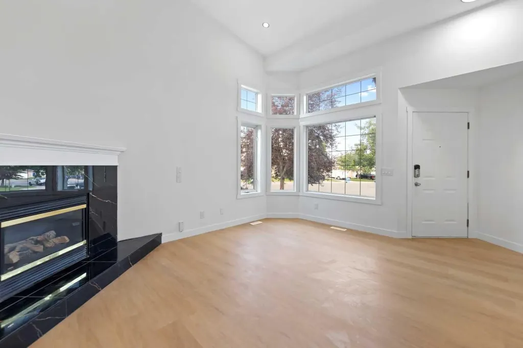 434 Harvest Grove Place NE Calgary AB T3K 4T8