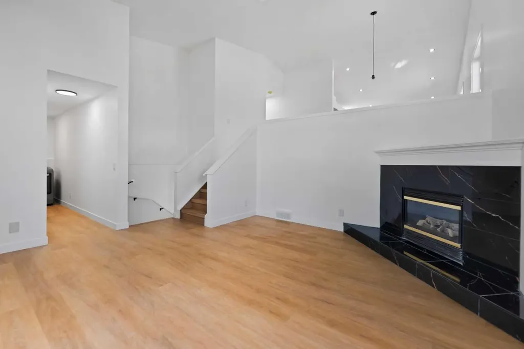 434 Harvest Grove Place NE Calgary AB T3K 4T8