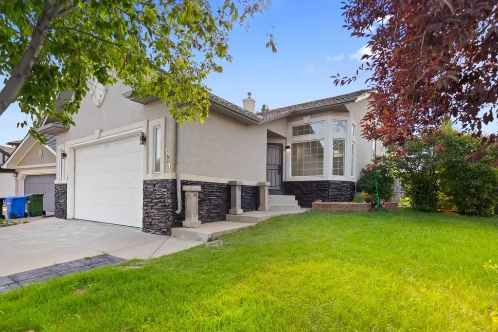 434 Harvest Grove Place NE Calgary AB T3K 4T8
