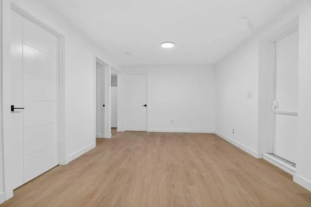 304 Beddington Circle NE Calgary AB T3K 1K7