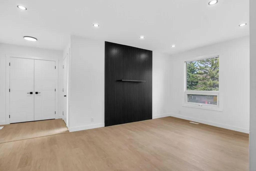 304 Beddington Circle NE Calgary AB T3K 1K7
