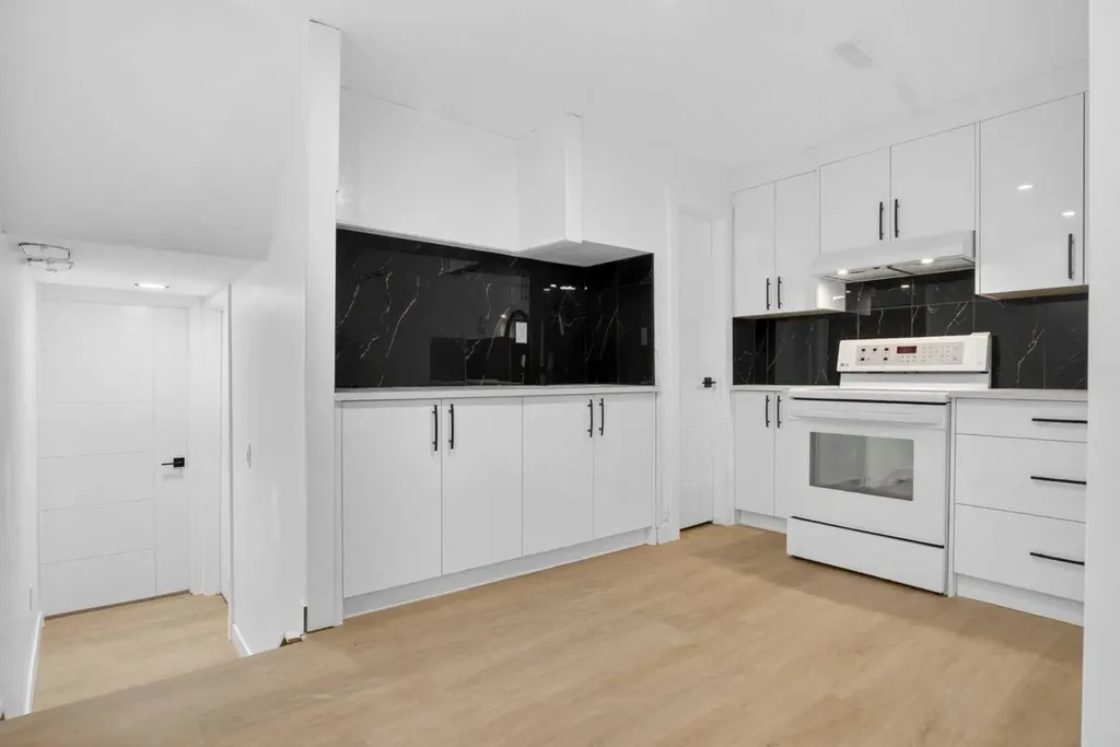 304 Beddington Circle NE Calgary AB T3K 1K7
