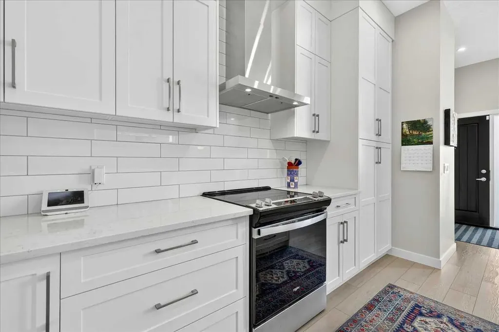1066 Creekside Boulevard SW Calgary AB T2X 5K6