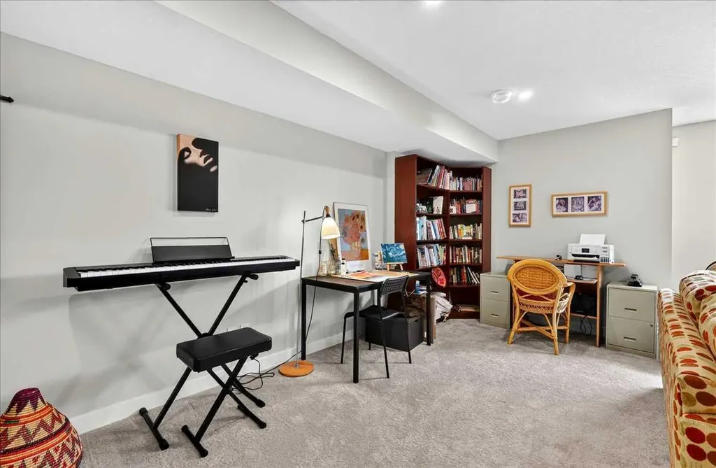 1066 Creekside Boulevard SW Calgary AB T2X 5K6