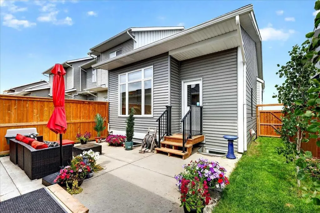 1066 Creekside Boulevard SW Calgary AB T2X 5K6