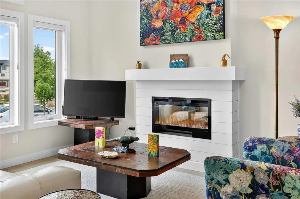 1066 Creekside Boulevard SW Calgary AB T2X 5K6