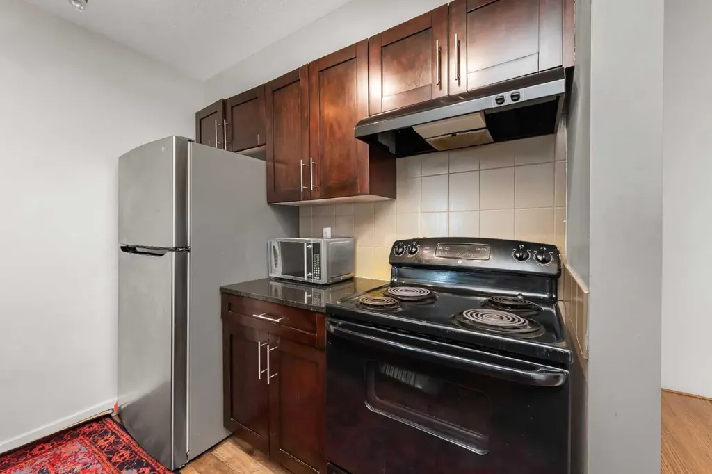 195 Kincora Glen Road NW Calgary AB T3R 0S3